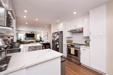 Kitchen - 1228 Maple St, San Mateo, CA 94402 photo 2 of 3