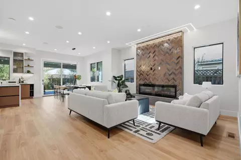 Living - 10560 Johnson Ave, Cupertino, CA 95014 photo 2 of 4