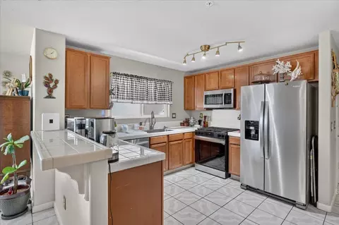 Kitchen - 815 Rogge Rd, Salinas, CA 93906 photo 1 of 2