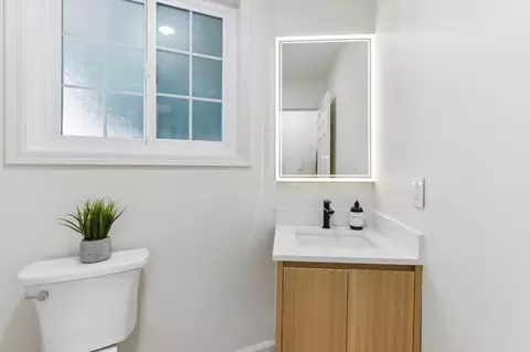 Bath - 4259 Silver St, Pleasanton, CA 94566 photo 3 of 3