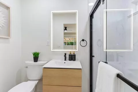 Bath - 4259 Silver St, Pleasanton, CA 94566 photo 1 of 3