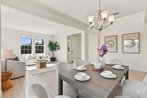 Dining - 2309 Encanto Way, Dublin, CA 94568 photo 6 of 8