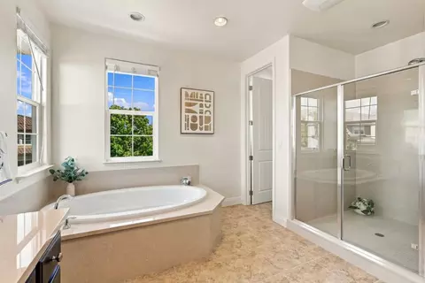 Bath - 2309 Encanto Way, Dublin, CA 94568 photo 7 of 7