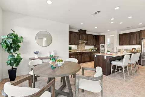 Dining - 2309 Encanto Way, Dublin, CA 94568 photo 3 of 8