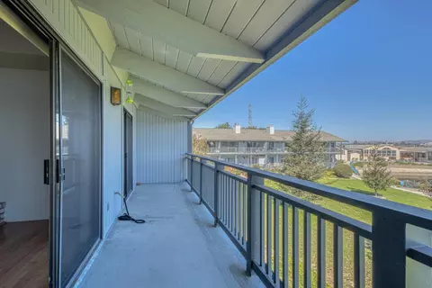Exterior - 182 Kern St 43, Salinas, CA 93905 photo 2 of 7