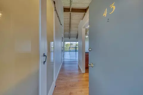 Entry Way - 182 Kern St 43, Salinas, CA 93905 photo 2 of 3