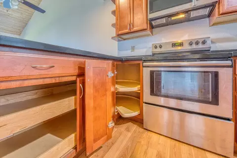 Kitchen - 182 Kern St 43, Salinas, CA 93905 photo 5 of 7