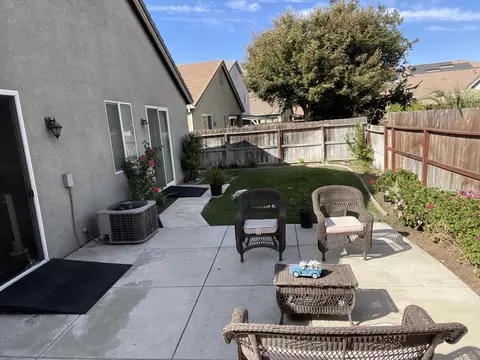 Exterior - 1648 Bermuda Ln, Manteca, CA 95337 photo 2 of 3