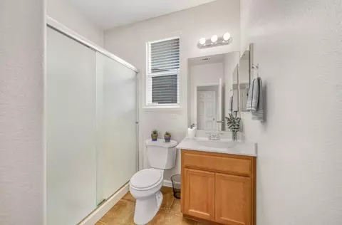 Bath - 1648 Bermuda Ln, Manteca, CA 95337 photo 3 of 3