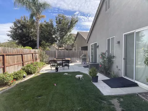 Exterior - 1648 Bermuda Ln, Manteca, CA 95337 photo 3 of 3