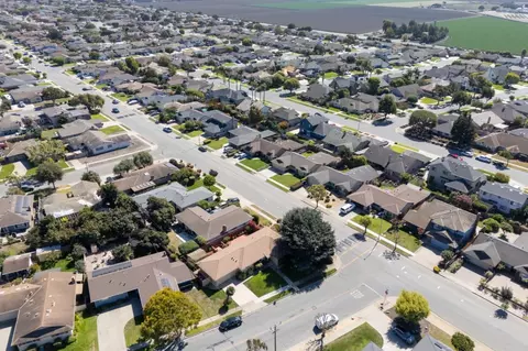 View/Area - 1069 University Ave, Salinas, CA 93901 photo 6 of 8