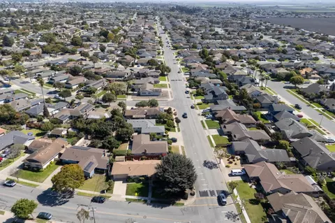 View/Area - 1069 University Ave, Salinas, CA 93901 photo 7 of 8