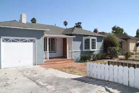 2260 Pulgas Ave, East Palo Alto, CA 94303