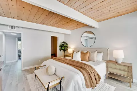 Bedroom - 855 Brookline Dr E, Sunnyvale, CA 94087 photo 1 of 9