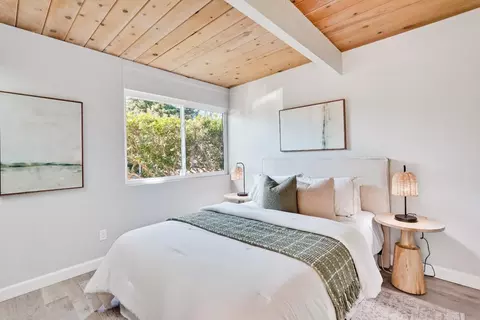 Bedroom - 855 Brookline Dr E, Sunnyvale, CA 94087 photo 4 of 9