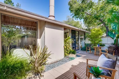 Exterior - 855 Brookline Dr E, Sunnyvale, CA 94087 photo 7 of 10