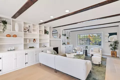 Living - 1017 Sumac Dr, Sunnyvale, CA 94086 photo 3 of 7