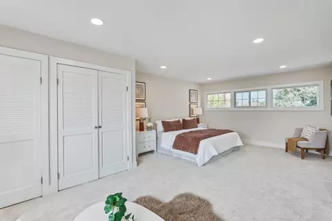 Bedroom - 1017 Sumac Dr, Sunnyvale, CA 94086 photo 3 of 8