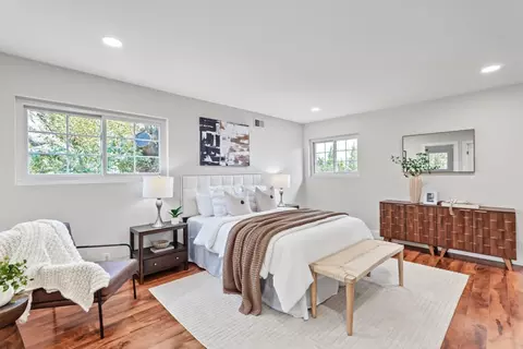 Bedroom - 1017 Sumac Dr, Sunnyvale, CA 94086 photo 7 of 8