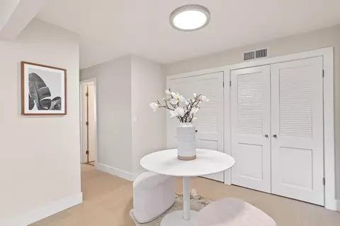 Entry Way - 1017 Sumac Dr, Sunnyvale, CA 94086 photo 4 of 4