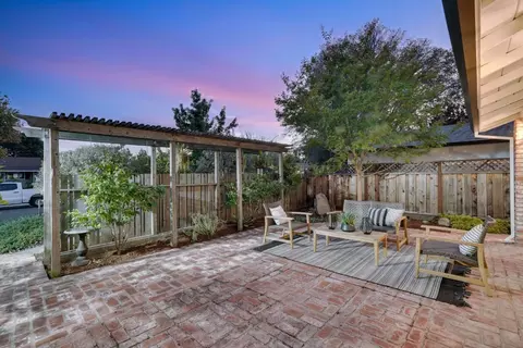 Exterior - 1017 Sumac Dr, Sunnyvale, CA 94086 photo 12 of 25