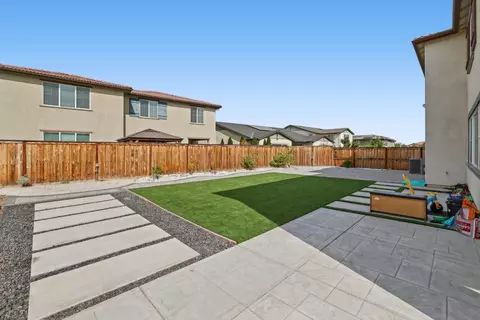 Exterior - 3057 Copley Dr, Tracy, CA 95377 photo 12 of 16
