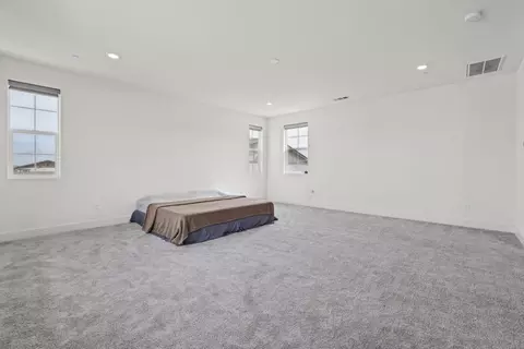 Bedroom - 3057 Copley Dr, Tracy, CA 95377 photo 11 of 12
