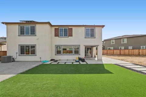 Exterior - 3057 Copley Dr, Tracy, CA 95377 photo 9 of 16
