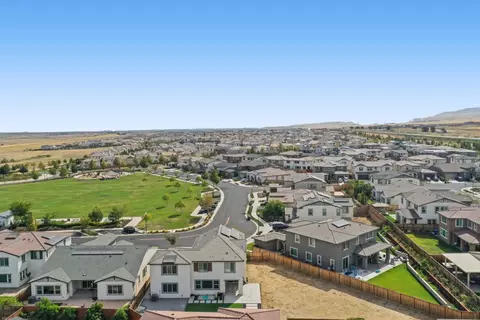 View/Area - 3057 Copley Dr, Tracy, CA 95377 photo 7 of 8