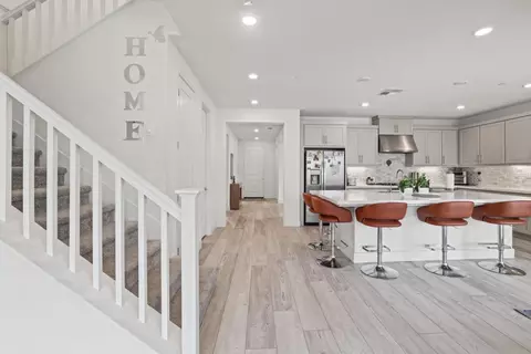 Entry Way - 3057 Copley Dr, Tracy, CA 95377 photo 5 of 13