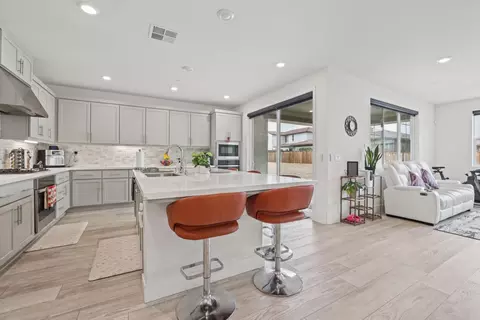Kitchen - 3057 Copley Dr, Tracy, CA 95377 photo 1 of 2