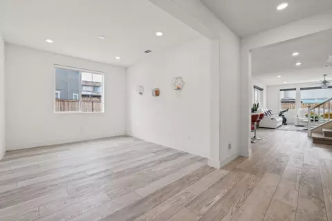 Entry Way - 3057 Copley Dr, Tracy, CA 95377 photo 2 of 13