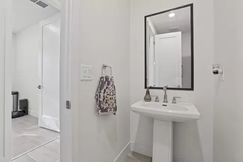 Entry Way - 3057 Copley Dr, Tracy, CA 95377 photo 11 of 13