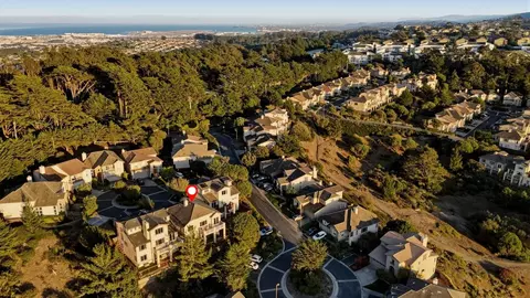 View/Area - 211 Sunset Ct, Pacifica, CA 94044 photo 5 of 6