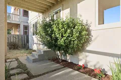 Exterior - 211 Sunset Ct, Pacifica, CA 94044 photo 6 of 7