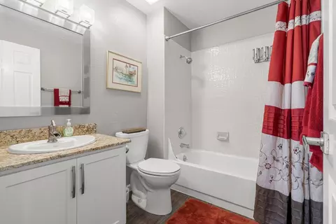 Bath - 966 Apricot Ave, Campbell, CA 95008 photo 1 of 4