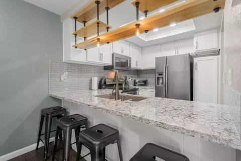Kitchen - 966 Apricot Ave, Campbell, CA 95008 photo 5 of 5