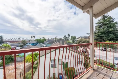 412 Cliff St, Santa Cruz, CA 95060