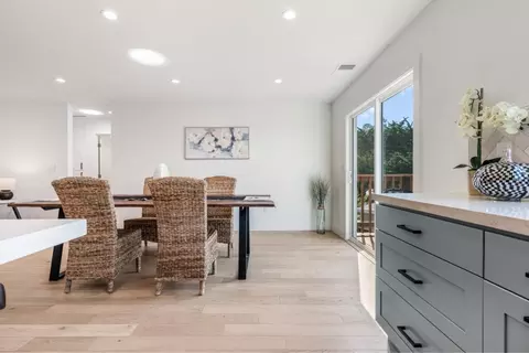 Dining - 580 Paloma Ave, Pacifica, CA 94044 photo 2 of 2