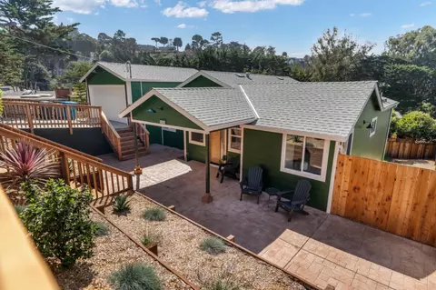 Exterior - 580 Paloma Ave, Pacifica, CA 94044 photo 3 of 8