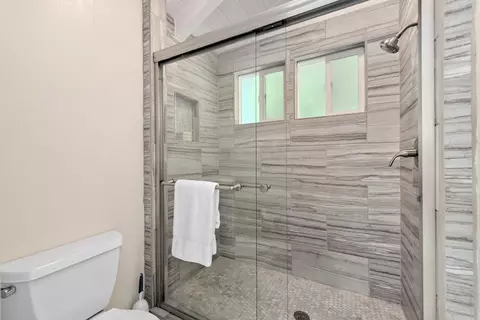 Bath - 3377 Filomena Ct, Mountain View, CA 94040 photo 4 of 5