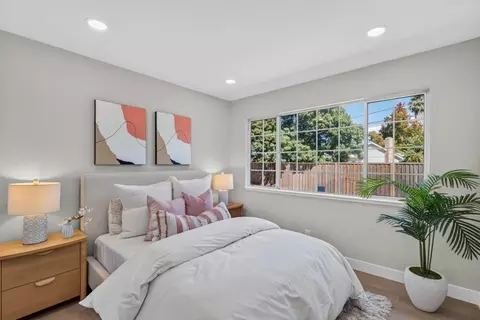 Bedroom - 10470 Glenview Ave, Cupertino, CA 95014 photo 3 of 4