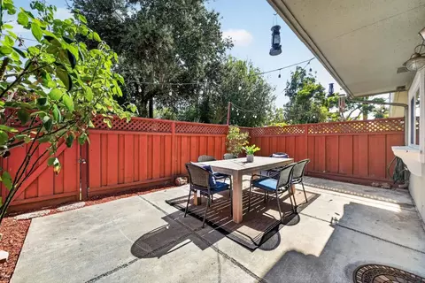 1032 Polk Ln, San Jose, CA 95117