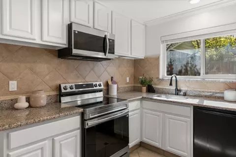 Kitchen - 67 Dot Ave, Campbell, CA 95008 photo 3 of 4