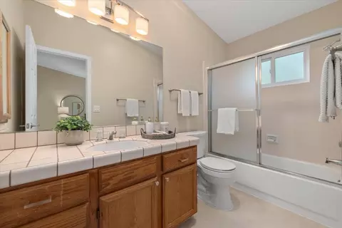 Bath - 137 Redding Rd A, Campbell, CA 95008 photo 3 of 3