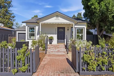 3543 Park Blvd, Palo Alto, CA 94306