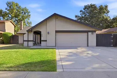 3009 Nikol St, Sacramento, CA 95826