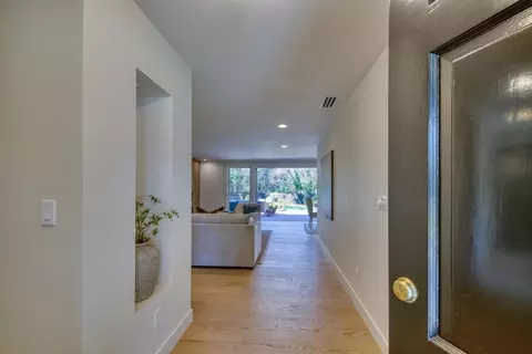 Entry Way - 56 Paseo De Vaqueros, Salinas, CA 93908 photo 1 of 2