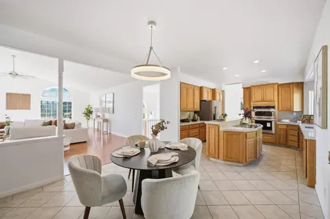 Dining - 1885 Hollyhock Ln, Gilroy, CA 95020 photo 1 of 2