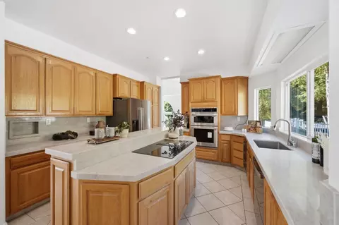 Kitchen - 1885 Hollyhock Ln, Gilroy, CA 95020 photo 1 of 3